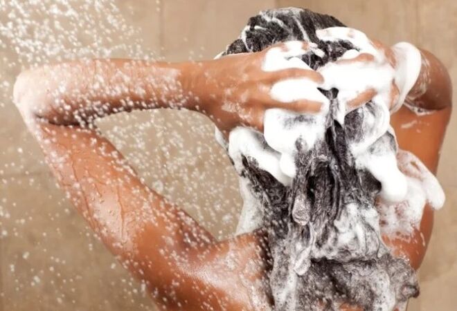 Shampoo from psoriasis