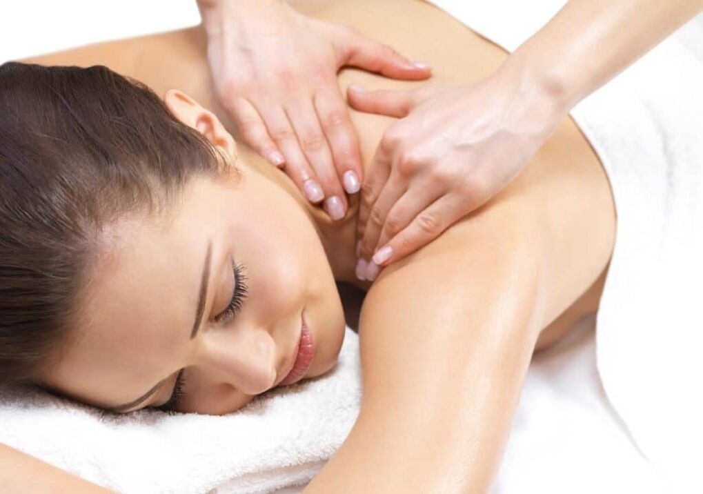 Massage can be performed with psoriasis